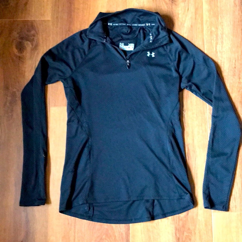Women’s Under Armour 1/4 zip running shirt